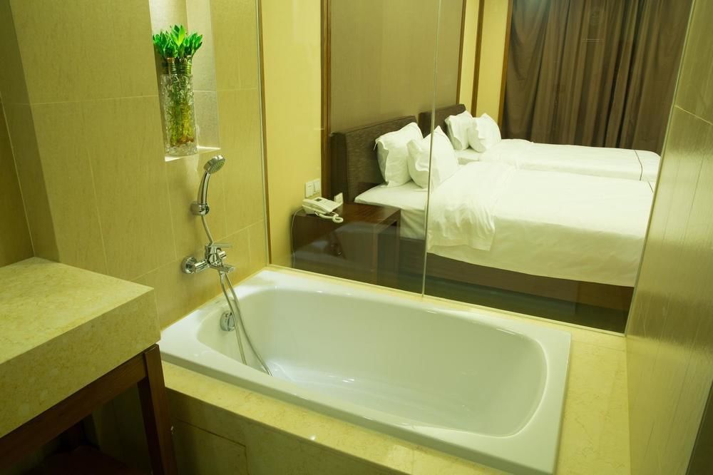 Yijing Holiday Hotel Dakeng (Guangdong) Exterior photo